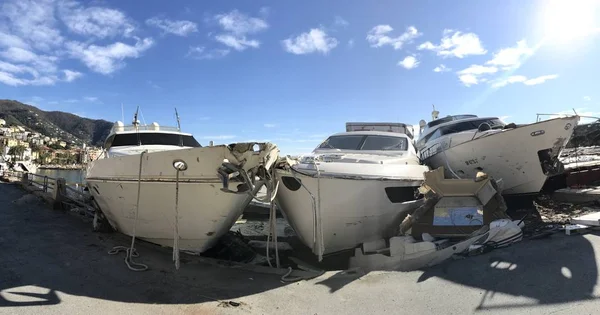 Jachty Zniszczone Przez Huragan Sztorm Rapallo Liguria Włochy — Zdjęcie stockowe