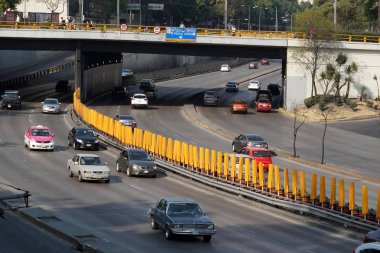 Mexico City, Meksika - 3 Şubat 2019 - Meksika metropolis nüfuslu mexico city sokak vardır her gün 25'ten fazla milyonlar ile bir trafik sıkışması