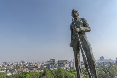 Chapultepec Castle Meksika heykel ve Meksika şehir manzarası