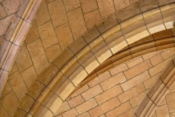 Середньовічні церковні арки деталь — стокове фото