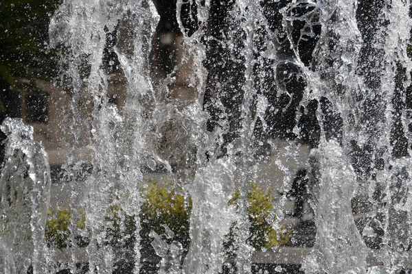 Fontaine éclaboussure détail de l'eau fermer — Photo