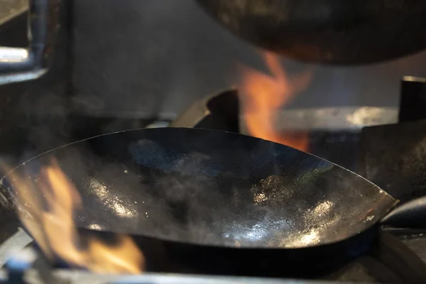 Wok rice spaghetti cooking — Stock Photo, Image