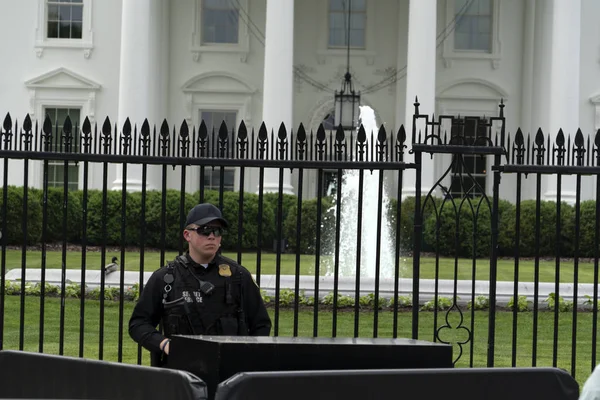 WASHINGTON DC, EUA - 26 de abril de 2019 - Manifestação contra Trump na Casa Branca — Fotografia de Stock