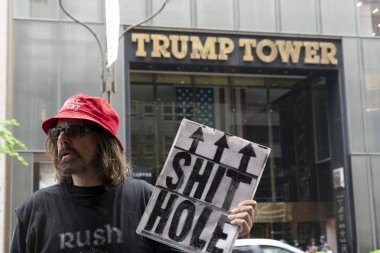 New York - Abd - 5 Mayıs 2019 - Trump Tower önünde gösteri 