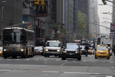 New York, Abd - 5 Mayıs 2019 - Şehir sokakları trafik sıkışıklığı