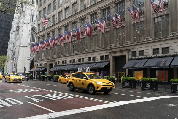 NOVA IORQUE, EUA - MAIO 5 2019 - Engarrafamento congestionado de ruas da cidade — Fotografia de Stock