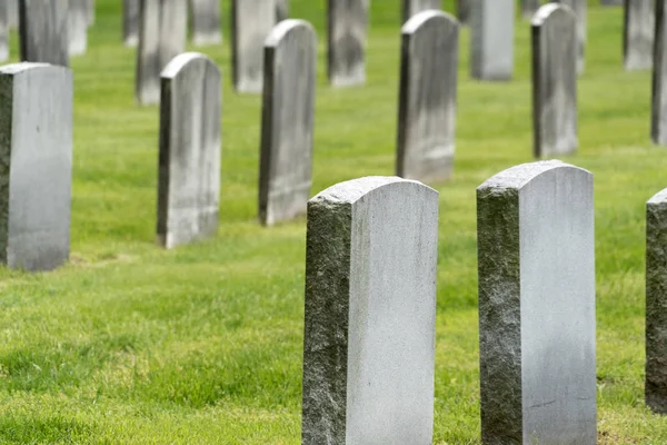 Antiguo cementerio de EE.UU. tumba patio —  Fotos de Stock