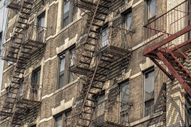 New York'taki binada yangın merdiveni