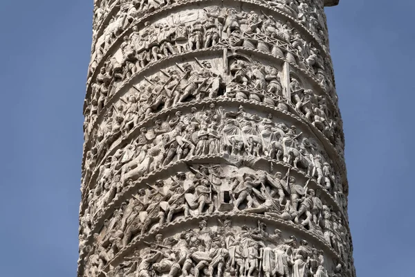 Columna Marco Aurelio en Roma Piazza Colonna Place —  Fotos de Stock