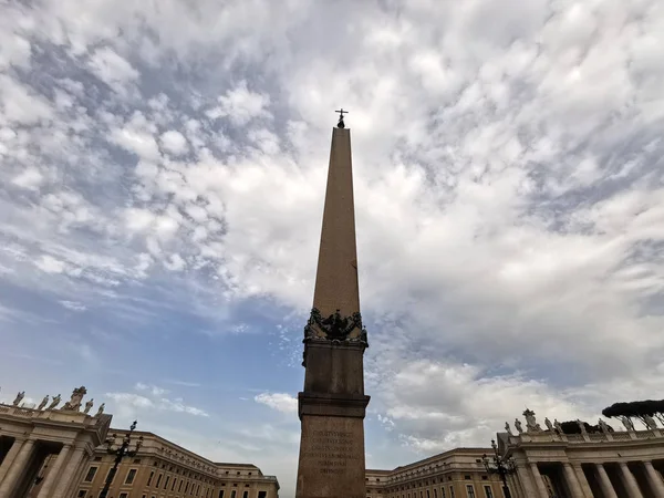 Церква Святого Петра у Ватикані — стокове фото