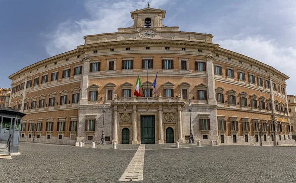 Palazzo del Parlamento Palazzo Montecitorio a Roma — Foto Stock