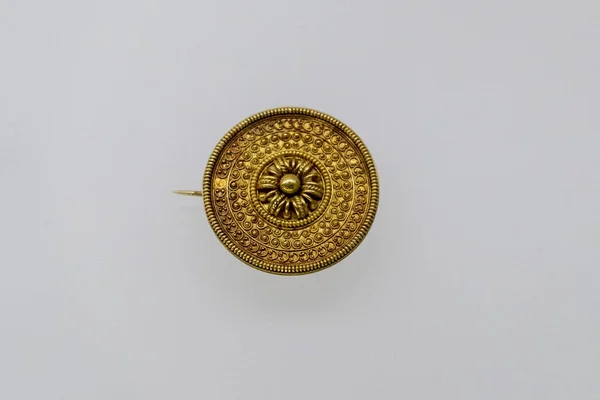 Etruskischen Stil Gold Halskette Anhänger Detail — Stockfoto