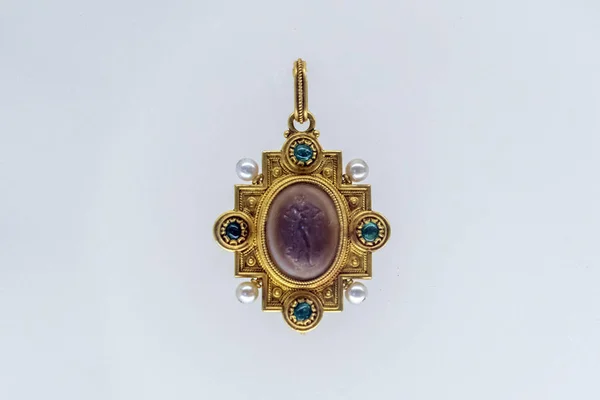 Etruskischen Stil Gold Halskette Anhänger Detail — Stockfoto