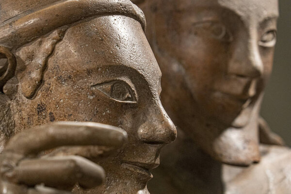 the bride and groom spouses etruscan sarcophagus 