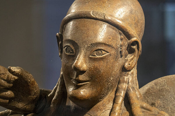 the bride and groom spouses etruscan sarcophagus 