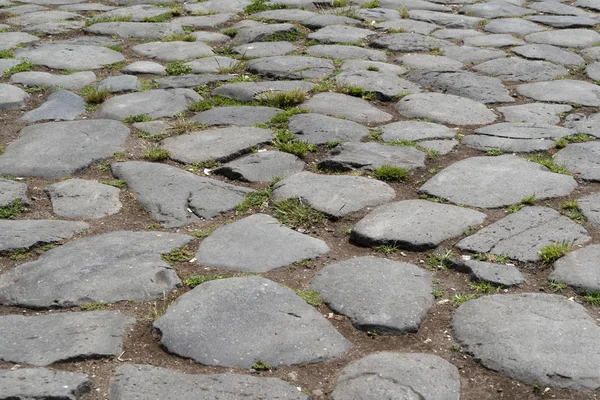Старая каменная римская дорога в Риме — стоковое фото