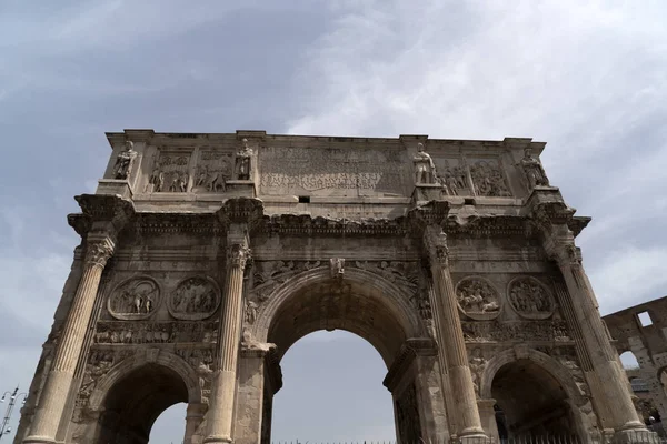 Titus arco em roma — Fotografia de Stock