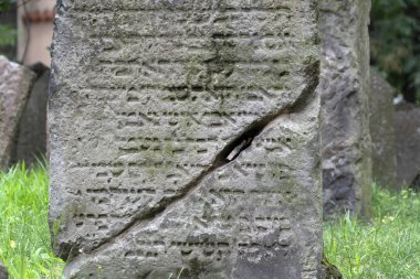Prag Yahudi eski mezarlığı