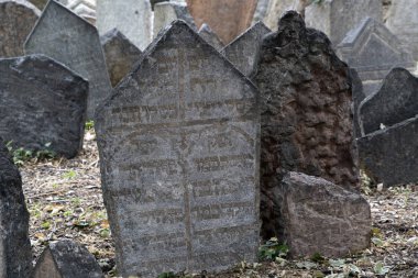 Prag Yahudi eski mezarlığı