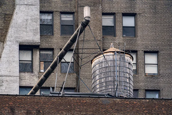Torre de agua de la ciudad de Nueva York — Foto de Stock