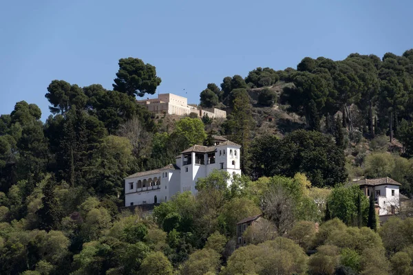 Granada spanien terrakottafliesen dächer — Stockfoto