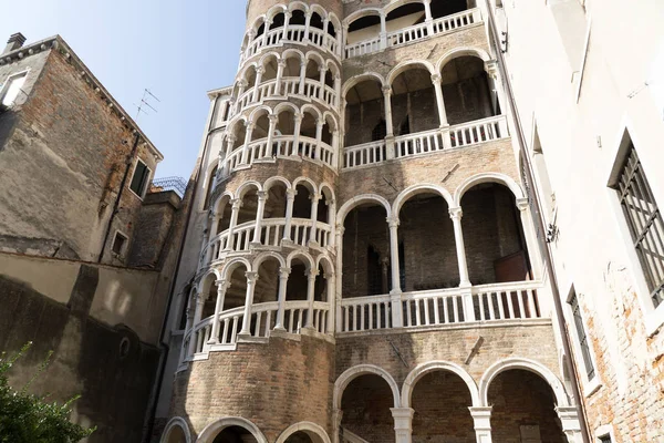 Contarini del Bovolo palais escalier venise — Photo