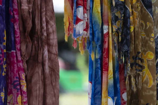Batik indonesian silk cotton fabric tissue for sale — Stock Photo, Image