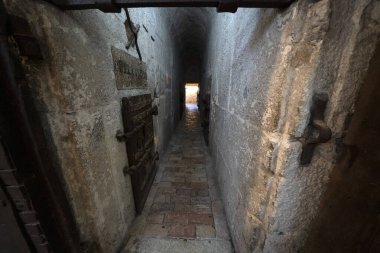 Venedik Sarayı, Doge Sarayı Hapishaneleri.