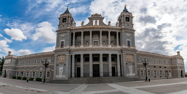 Koninklijk Paleis Van Madrid Panorama Uitzicht — Stockfoto