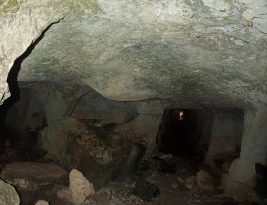 Bizans mezarlığı Vendicari Sicilya 'daki antik mezarlıklar