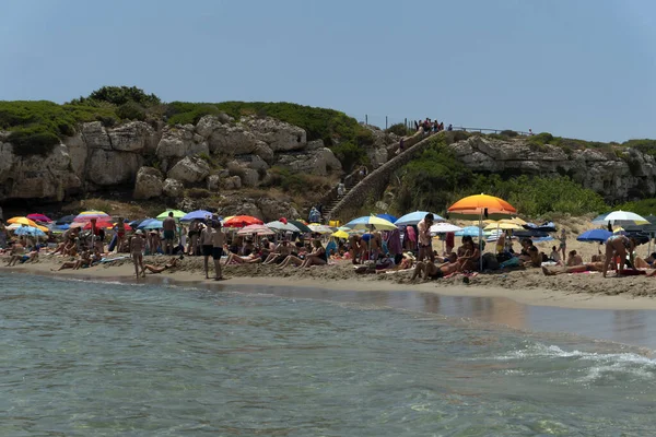 Noto Itálie Června 2020 Pláž Calamosche Plná Lidí Bez Sociálního — Stock fotografie