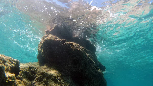 Сардиния Кристально Чистая Вода Подводным Видом Панораму Подводного Плавания — стоковое фото