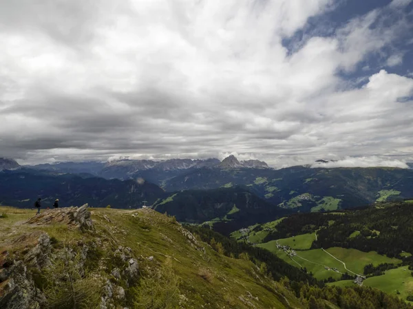 Dolomitler Yaz Panoramasında Koron Planından Görünür — Stok fotoğraf