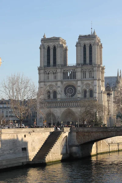 Notre dame de Paris