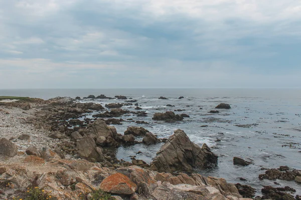 Sunrise Στις Βραχώδεις Monterey — Φωτογραφία Αρχείου