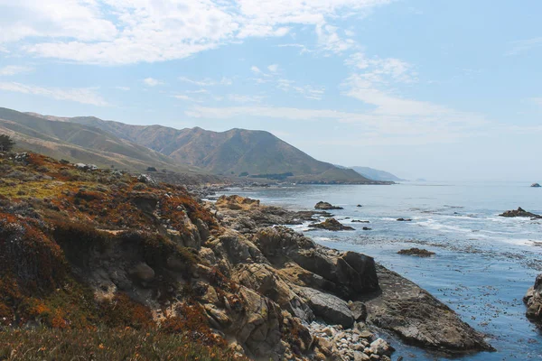 Vackra Vågor Kraschar Kusten Monterey Kalifornien — Stockfoto