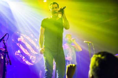 Amsterdam, Hollanda, 8 Kasım 2016: Avustralyalı ska ve caz grubu The Cat Empire'ın konseri Melkweg'de