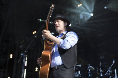 Nyon, İsviçre - 20 Temmuz 2017: Fransız ska grubu Tryo'nun Paleo Festivali'nde konseri