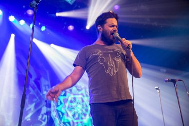 Amsterdam, Hollanda, 8 Kasım 2016: Avustralyalı ska ve caz grubu The Cat Empire'ın konseri Melkweg'de