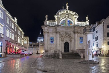 Old Town, Dubrovnik, Hırvatistan'da gece Aziz Blaise Kilisesi.