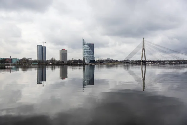 Vista Dello Skyline Riga Sul Fiume Daugava Riga Lettonia — Foto Stock