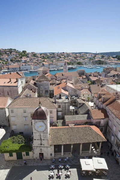 Luchtfoto Vanaf Klokkentoren Van Saint Lawrence Cathedral Trogir Met City — Stockfoto