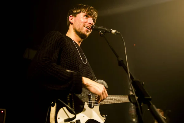 Amsterdam Países Bajos Febrero 2016 Concierto Del Trío Holandés Indie — Foto de Stock