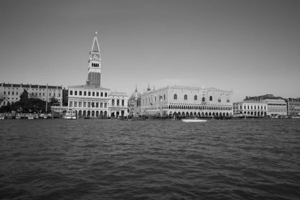 Widok Ogólny San Marco Piazza Plac Świętego Marka Pochodzi Vaporetto — Zdjęcie stockowe