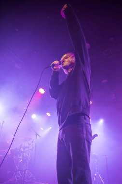 Amsterdam, Hollanda - 17 Şubat 2018 - İngiliz rock grubu The Charlatans'ın Paradiso Noord -De Tolhuistuin konseri