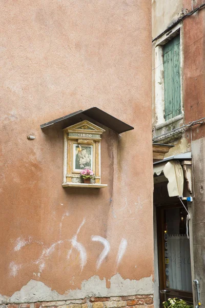 Venezia Italia Aprile 2016 Immagine Santo Voto Una Parete Arancione — Foto Stock