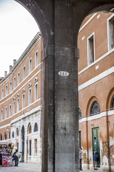 Typowe Romantyczne Budynki Wenecji Włochy — Zdjęcie stockowe