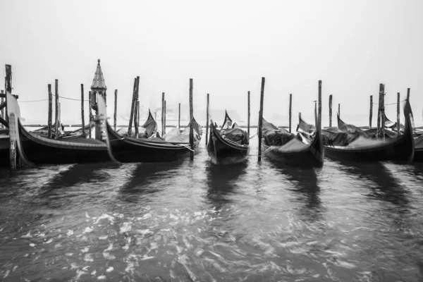 Gôndolas Movimento Frente Praça San Marco Veneza Itália — Fotografia de Stock