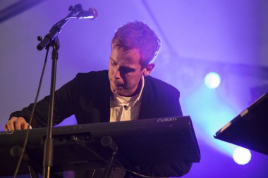 Utrecht, Hollanda - 11 Aralık 2016: Utrecht 'teki Tivoli Vredenburg' da konser