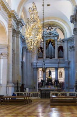 İtalya 'nın merkezindeki Venedik Kilisesi' nin içinde